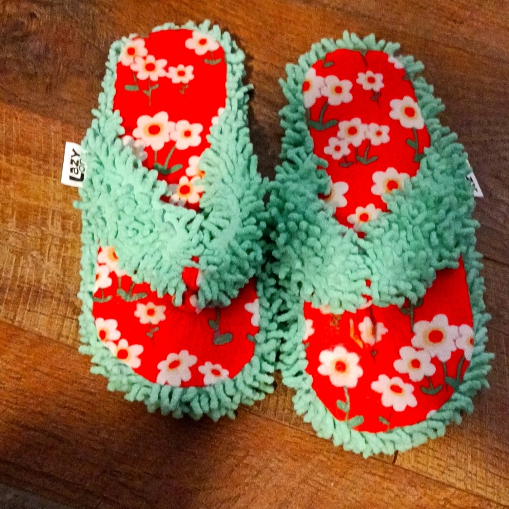 Lazy Ones slippers 💙